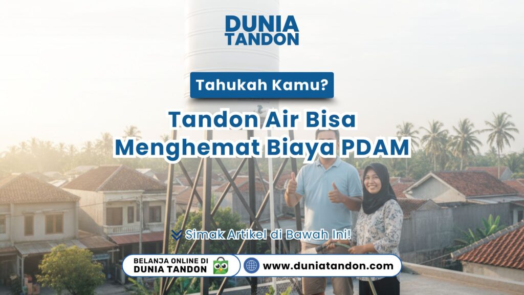 Sepasang suami istri tersenyum puas di depan tandon air rumah mereka sebagai visual tandon air bisa menghemat biaya PDAM