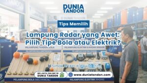 Seorang staf menjelaskan display alat pada artikel Tips Memilih Lampung Radar mekanis dan elektrik di Toko Dunia Tandon